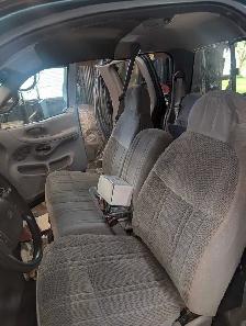 1997 Ford F-250LD - Photo 7