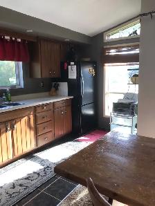 4 season, 2 level cottage - Photo 3