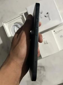 iPhone 16 128GB AirPods/Charger bundle/Delivery - Photo 7