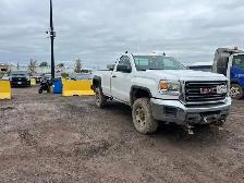 2015 GMC SIERRA 2500 4X4 FOR SALE ($4000 OBO) - Photo 2