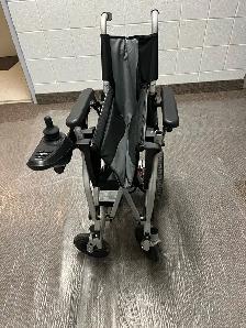New # Electric wheelchair - Photo 2