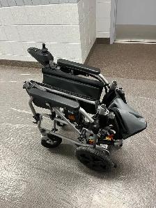 New # Electric wheelchair - Photo 3