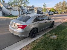 MECHANIC SPECIAL 2013 Chrysler 200 - Photo 2