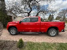 2022 Chevrolet Silverado 1500 LT 4WD – Low KM – Excellent Condit - Photo 2