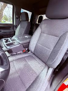2022 Chevrolet Silverado 1500 LT 4WD – Low KM – Excellent Condit - Photo 4