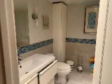 Room for Rent in large home/Chambre a louer dans grand maison - Photo 7