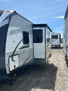 RV For Sale - MPG ULTRA LITE - Photo 2