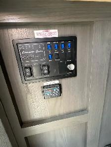 RV For Sale - MPG ULTRA LITE - Photo 4