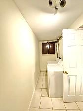 Room For Rent (On The Hill Uptown) Dog & Cat Friendly - Open Now - Photo 9