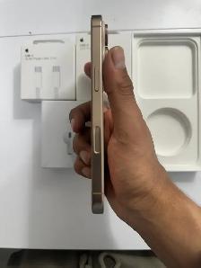 iPhone 16 Pro 128gb Accessories Bundle/Delivery - Photo 5