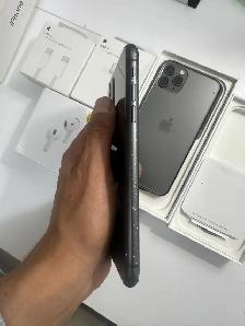 iPhone 11 / 11 PRO 64GB Accessories Package/Delivery - Photo 4