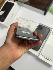 iPhone 11 / 11 PRO 64GB Accessories Package/Delivery - Photo 5