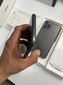 iPhone 11 / 11 PRO 64GB Accessories Package/Delivery - Photo 8