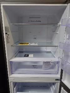 Samsung '30' Stainless Steel Bottom Freezer Top Fridge on Sale‼️ - Photo 6
