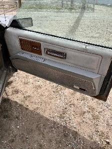 1982 Buick Riviera - Photo 6
