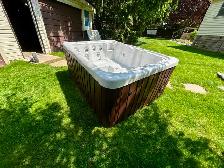 Restored 2014 Hydropool Hot Tub For Sale - Photo 3
