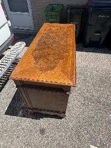 Free delivery Antique Wood Sideboard with Drawers - Photo 3