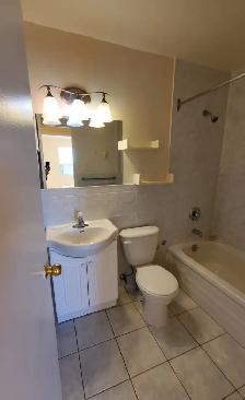 2 bedroom penthouse - Photo 6