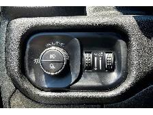 2025 Ram 1500 Sport Crew | Panoroof | 12\' Screen | 360Cam | 4X4 - Photo 32