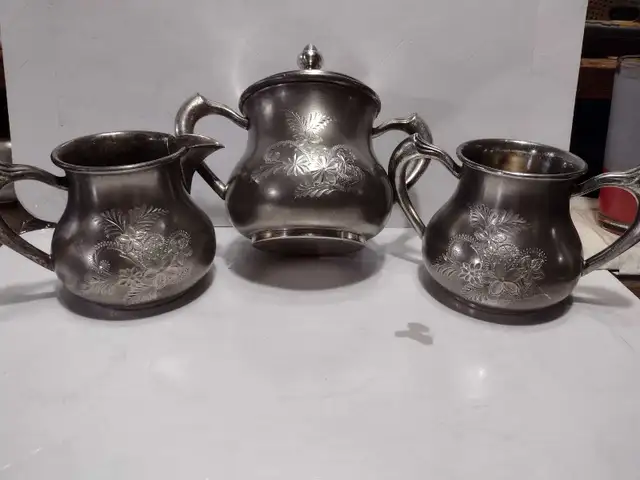 Argenterie Antique Ensemble à thé 1894-1896