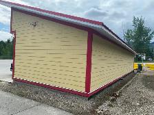 Building for rent - Photo 3