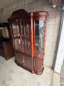 Free delivery used Vintage Wooden Curio Display Cabinet - Photo 7
