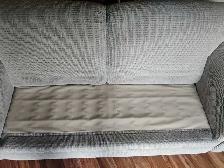 Full size couch - Photo 5
