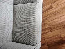 Full size couch - Photo 7