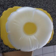 BEAU COUSSIN NEUF BLANC 4'HAUTx12'DIAMÉTRE PVC GONFLABLE: $10.00 - Photo 3