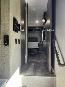 32ft Rockwell UltraLite Trailer - Photo 4