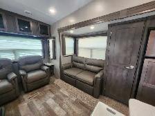 32ft Rockwell UltraLite Trailer - Photo 10