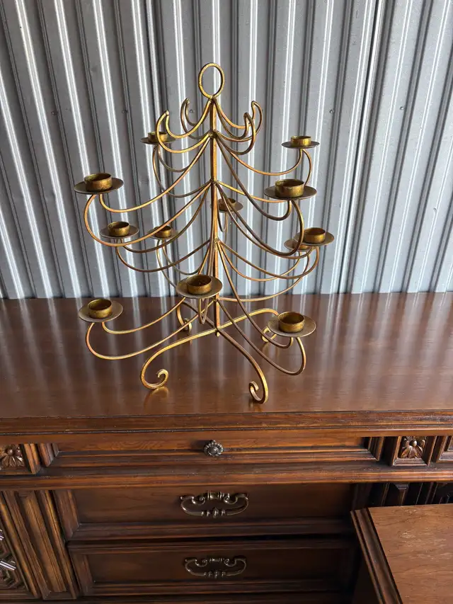 Free delivery used antique Gold Metal Candelabra