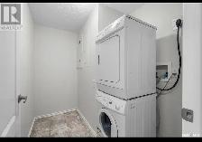 $1400.00 Mckercher/8th renovated one bedroom, in suite laundry - Photo 8