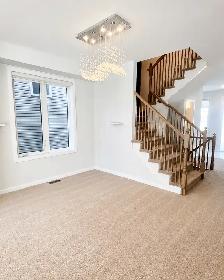 3-bed 3-bath single Home in Stittsville Kanata - Photo 3