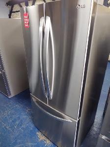 LG '30' Stainless Steel French Door Fridge on Sale‼️ - Photo 3