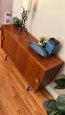 Mid century. Meuble TECK TEAK. Lampe / Crédence, buffet, bar, va - Photo 4