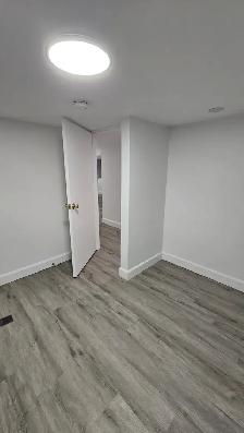 2 bedrooms, 1 bath lower unit utility included, Ready to Move in - Photo 5
