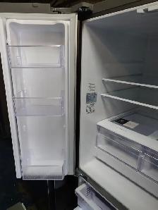 Samsung '30' Stainless Steel French Door Fridge on Sale‼️ - Photo 5