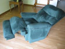 For Sale Quality Lazy Boy Recliner $500 (519-443-7965) - Photo 3