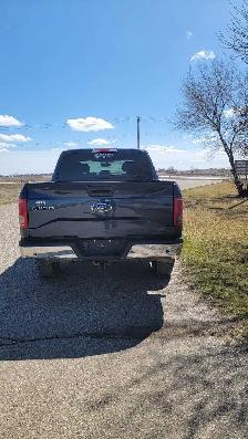 Saftied 2015 Ford f150 - Photo 5