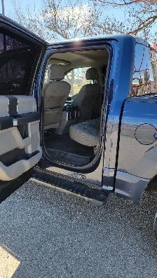 Saftied 2015 Ford f150 - Photo 8