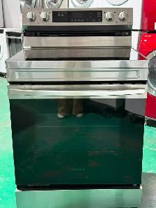 Samsung Glass Top NE63A6111SS/AC (S4257) No Warming Center $555