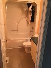 family home- Available July 1 - Photo 3