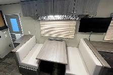 2019 General Coach Roughneck NT300 - Pre-Owned Travel Trailer. - Photo 24