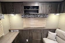 2019 General Coach Roughneck NT300 - Pre-Owned Travel Trailer. - Photo 27