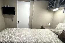 2019 General Coach Roughneck NT300 - Pre-Owned Travel Trailer. - Photo 40