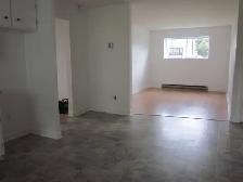 BEAU grand 4 1/2 dans 6 logis, tranquille, GRANBY - Photo 12