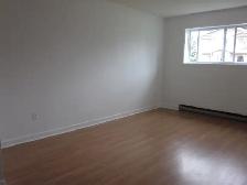 BEAU grand 4 1/2 dans 6 logis, tranquille, GRANBY - Photo 13