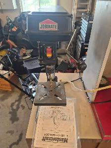 Bench grinder and drill press counter on cabinet - Photo 3