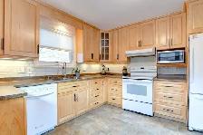 3BR 2WR Kitchener Home For Rent - $2900 - Photo 6